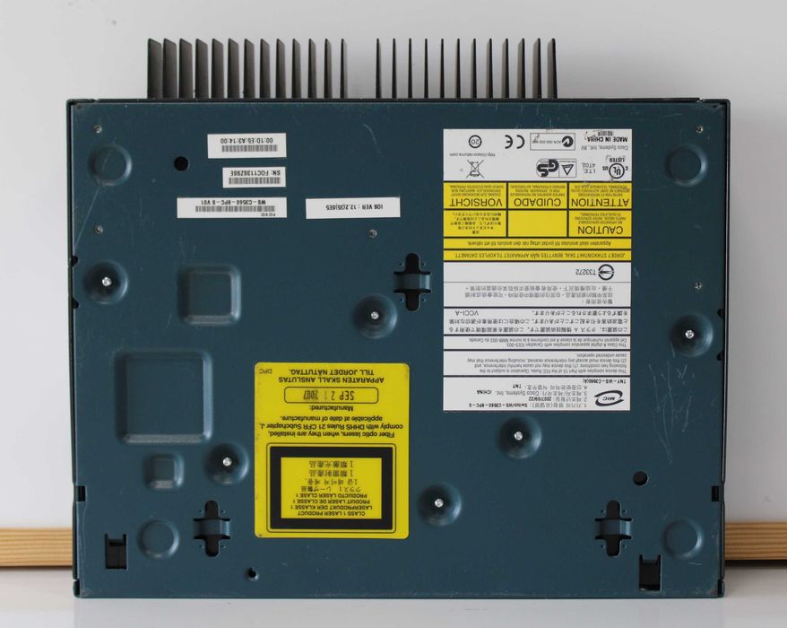 Switch CISCO Catalyst WS-C3560-8PC-S  3560 PoE