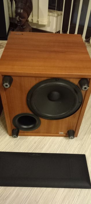Jamo E 430 тонколони