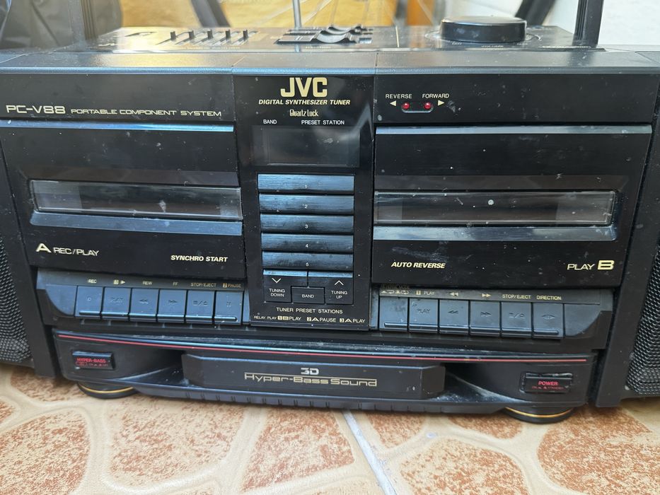 JVC PC-V88 Vintage Boombox | Boxe detașabile | 3D Hyper Bass | Dublu Casetofon