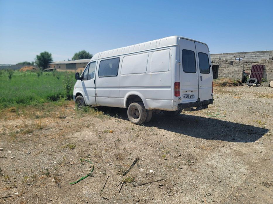 Форд сотилади срочно