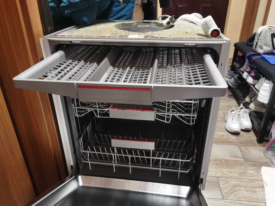 Съдомиялна BOSCH 4serie