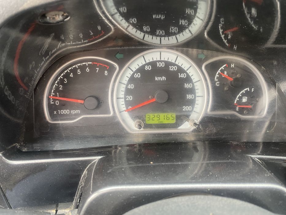 Nexia 2 yaxwi xolatda