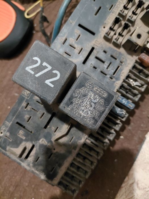 Приаод центрального замка Ауди