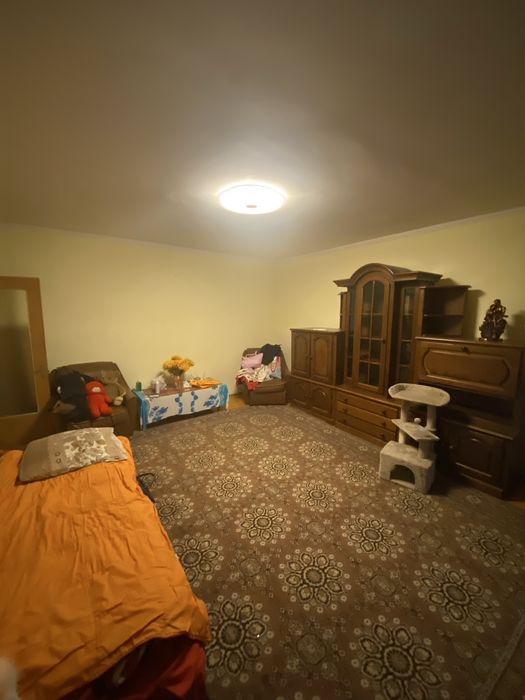 Inchiriez Apartament 2Camere Fratii Golesti Moll Arges 1500