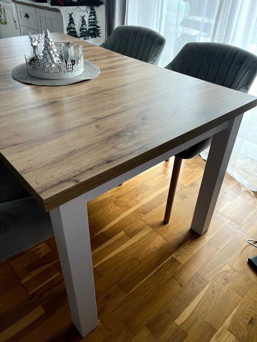 Masa dining Markskel Jysk.