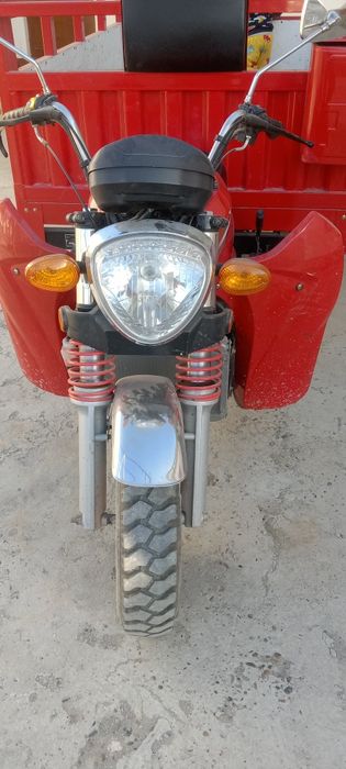 Mototsikl ideal Yili 2022