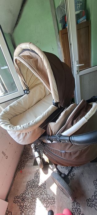 Продам детскую коляску