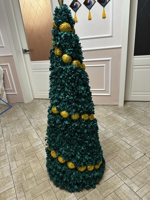 Елка , ручная работа