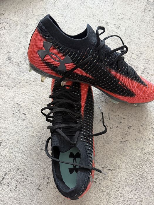 Оригинални футболни обувки Under Armour Shadow