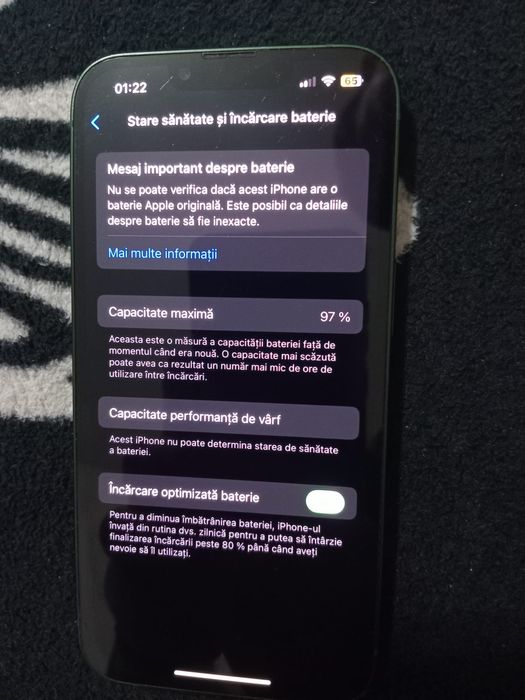Vand sau schimb,iphone 13