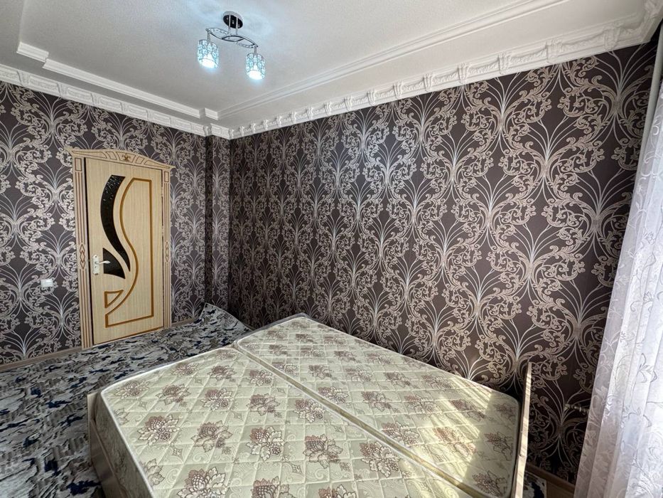 Продается 2 ком. Квартирп на 3 этаже площадью 47 кв.м. В Микрорайоне