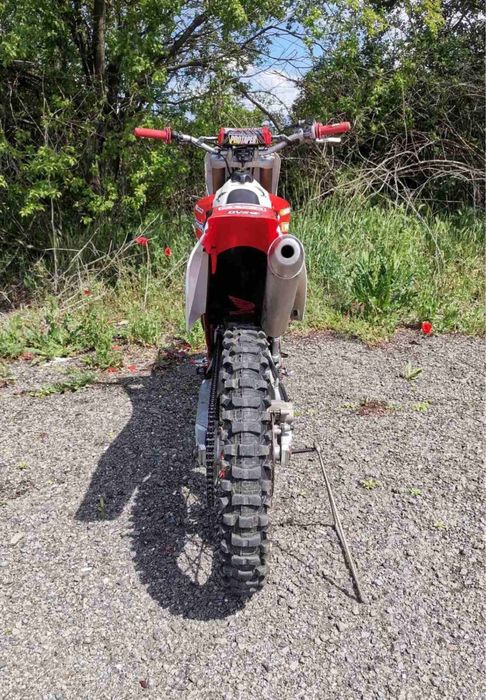 Honda cr250 2t.