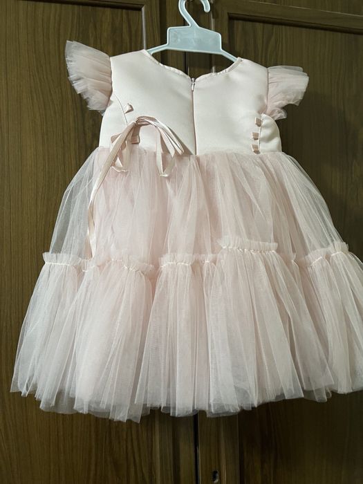 Нарядное детское платьице