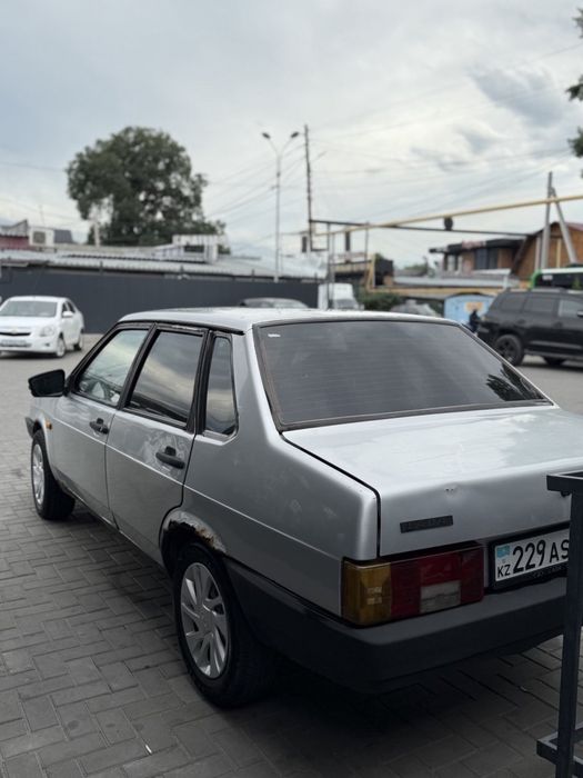 Продам ваз 21099