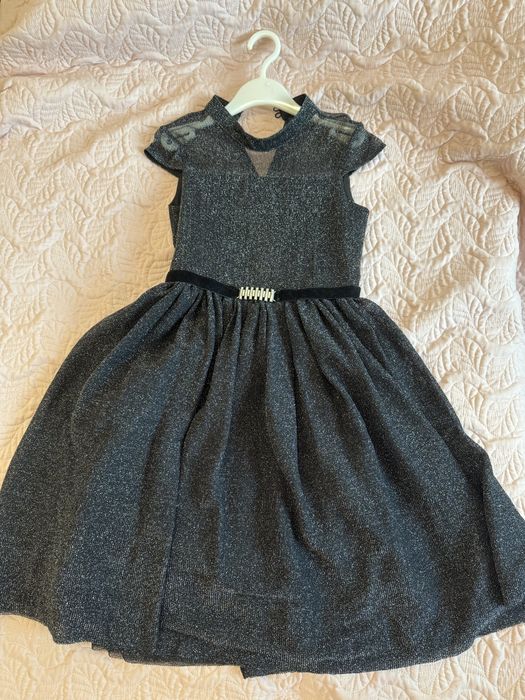 Продам платье для девочек