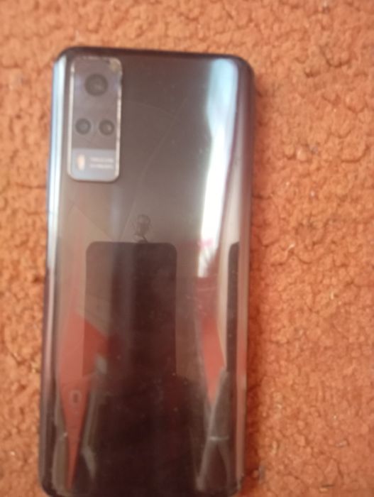 Продам виво ю31 на 128гигов