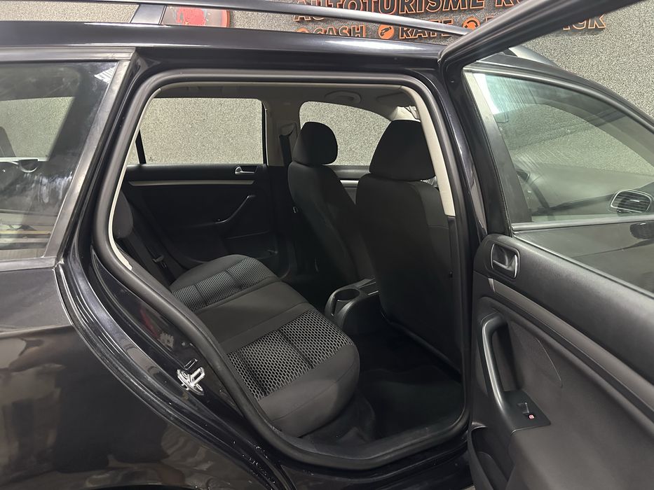 VW Golf VI 2011 Euro5 •Roti Vara+Iarna• GARANTIE