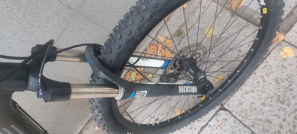 Продавам немски електрически велосипед Кюб 29 цола,XL размер