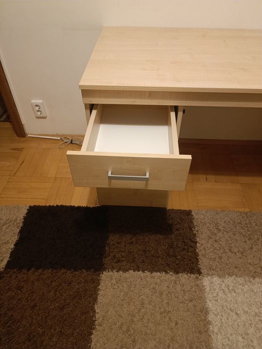 Birou din pal stare bună