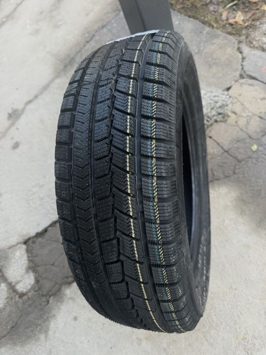 Зимние шины 205/60/16 новые