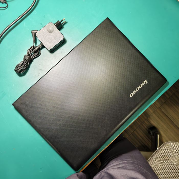 Ноутбук Lenovo Core i3