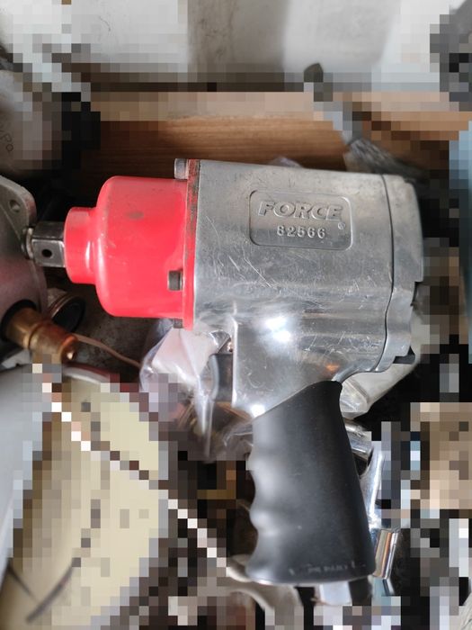 Пневмогайковерт ударный FORCE F-82566