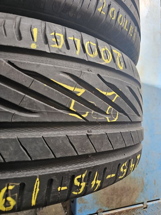 245 45 19 vara uniroyal