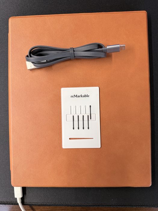 ReMarkable 2, pen, husa