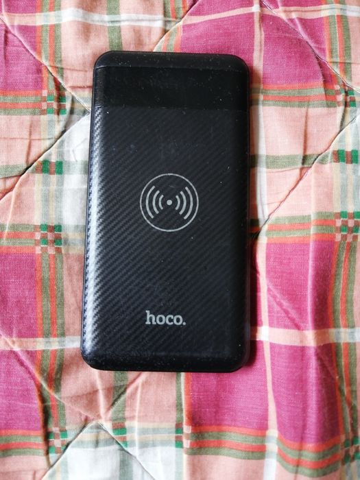 Продам поурбэнк беспроводной