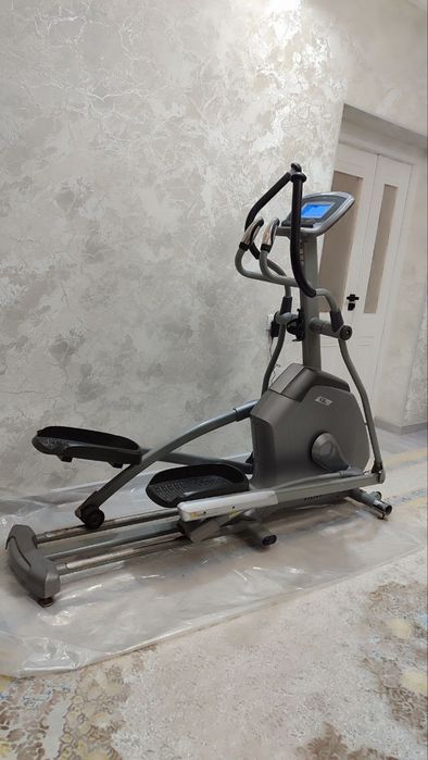 Продам эллиптический тренажёр Vision Fitness X20.