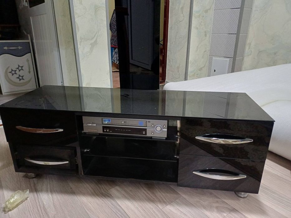 LG televizor 42 razmer