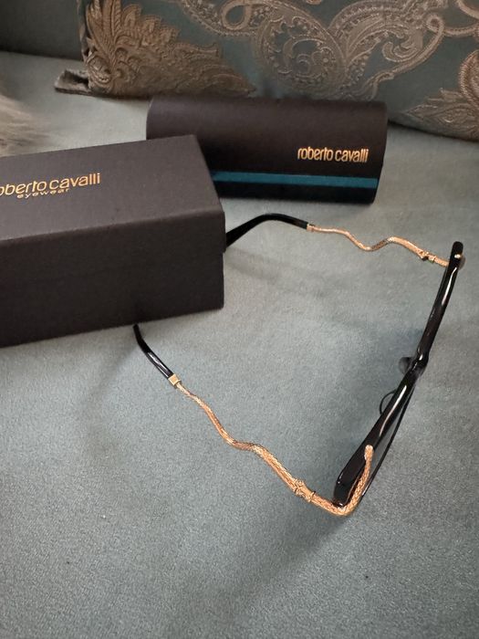 Ochelati dama Roberto Cavalli