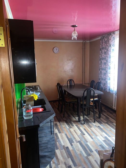 Продам 2-комнатную квартиру