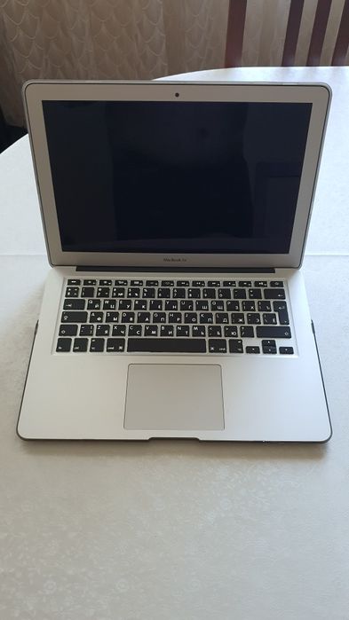 Ультрабук MacBook Air