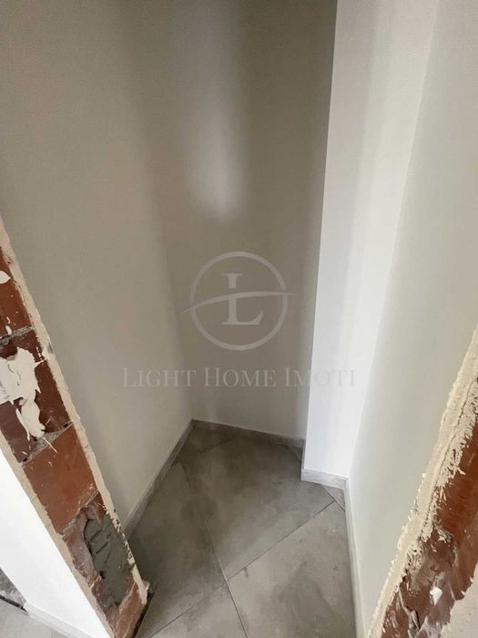 Продава се Тристаен апартамент в Пловдив, Христо Смирненски - 102 кв.м за 1500 €/кв.м - Снимка #13