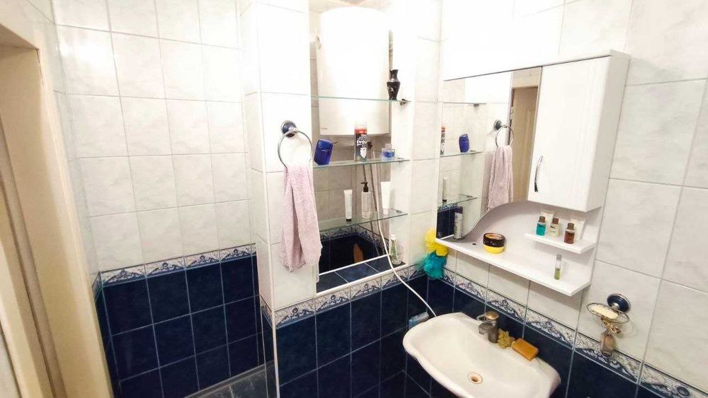 Продам 3-х комнатную квартиру