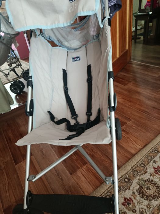 Прогулочная коляска бренд Chicco
