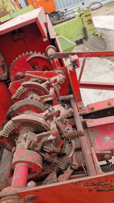 Пресс подборщик welger ap 61