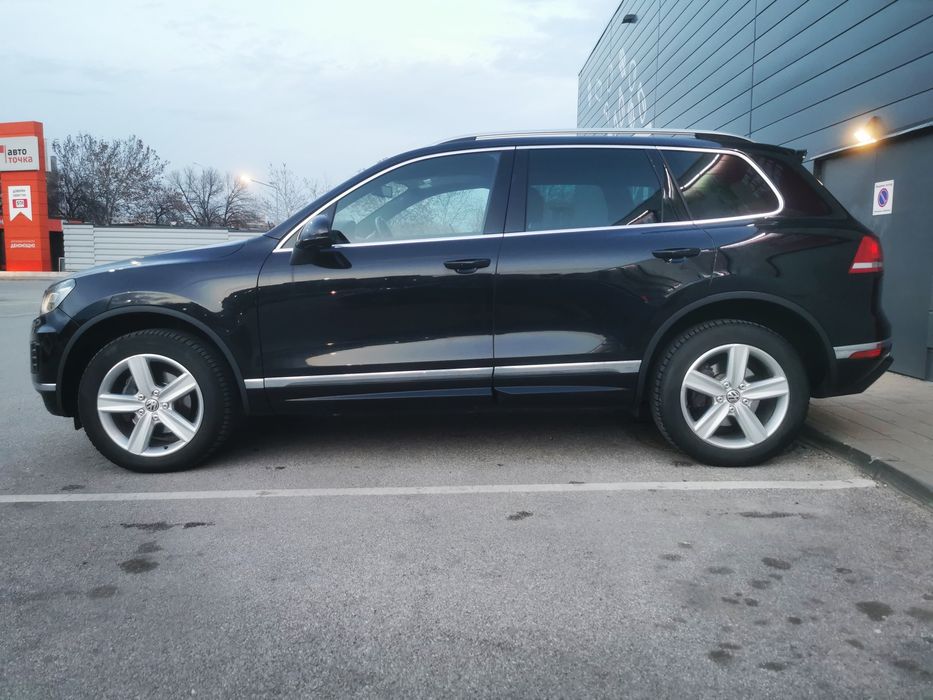 VW Touareg 2xR-line Facelift V6 3.0 TDI