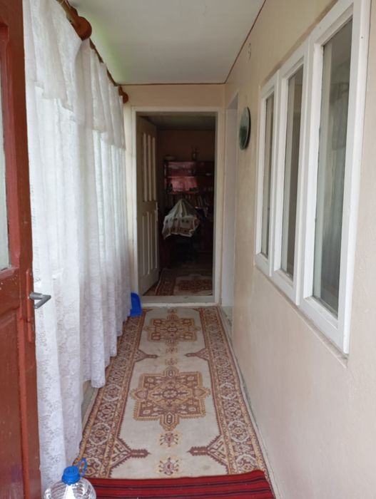 Casa bătrânească și teren Malul cu Flori