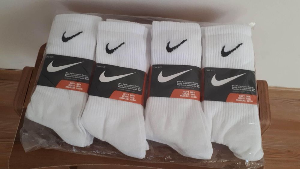 12 чифта памучни чорапи с лого черни/цветни