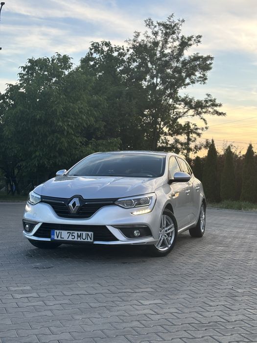 RENAULT Megane 2018 — imagine 25