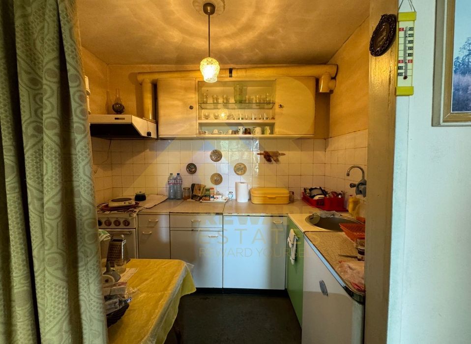 Продава се Двустаен апартамент в София, Изток - 60 кв.м за 2550 €/кв.м - Снимка #2