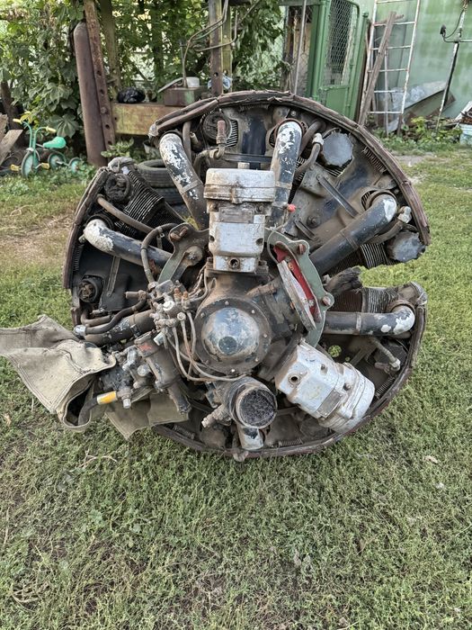 Двигатель самолета