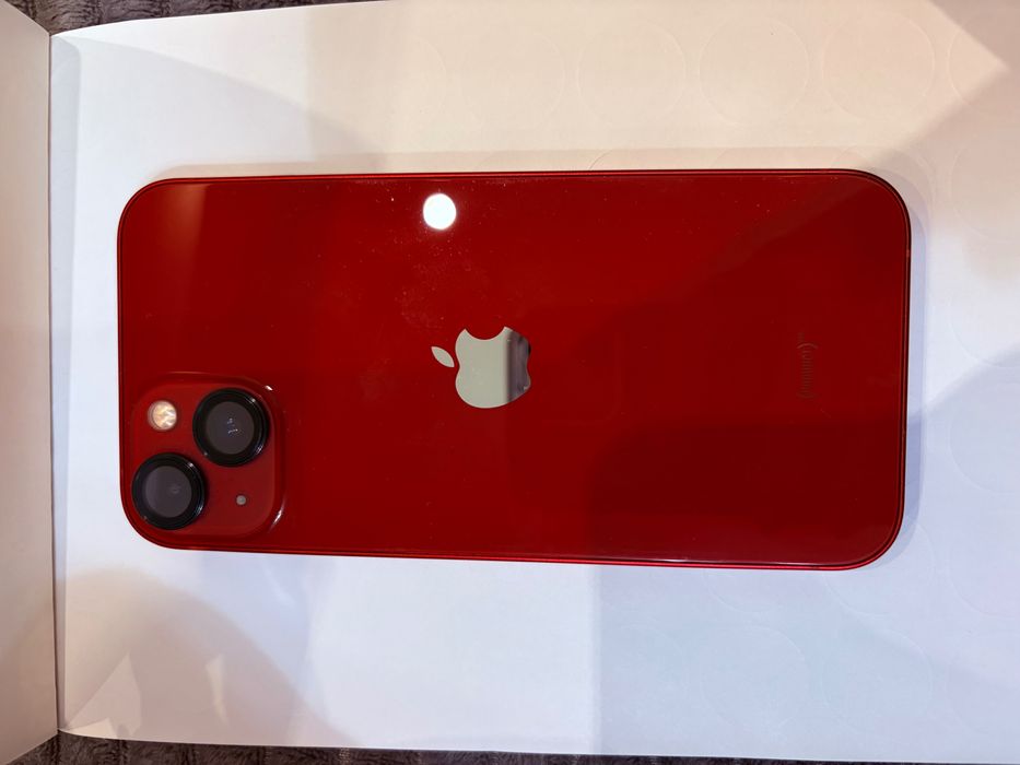 Iphone 13 128GB + аксесоари