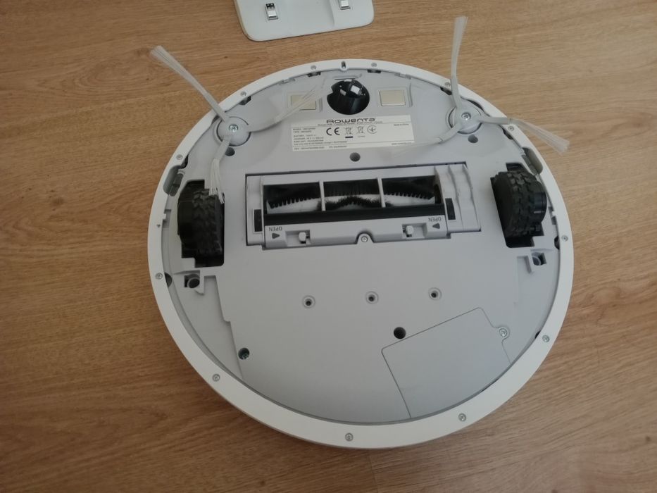 Робот прахосмукачка ROWENTA X-PLORER Allergy Serie 60 RR7447WH