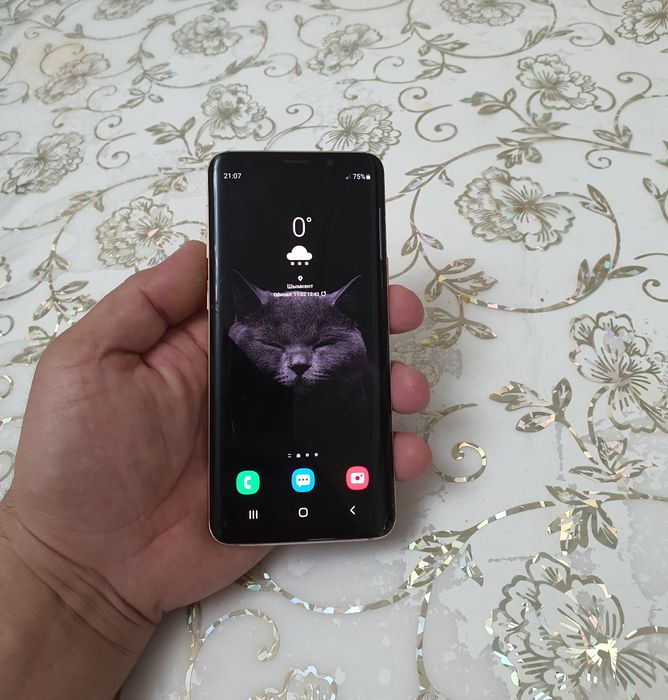 Samsung Note10+ 256/12 срочно сатылады