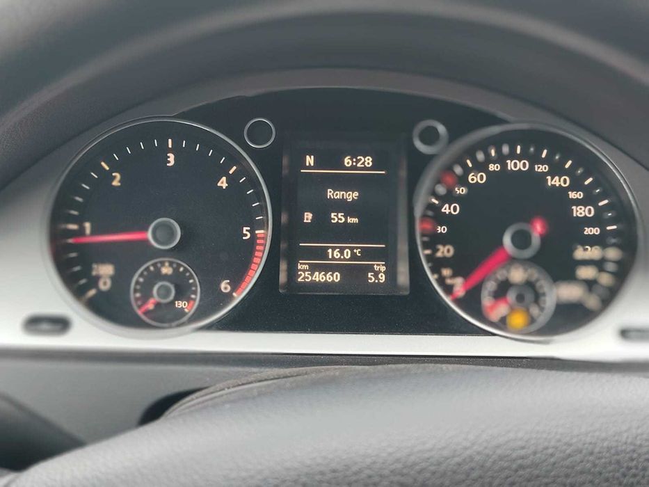 VOLKSWAGEN Passat 2010 — imagine 10