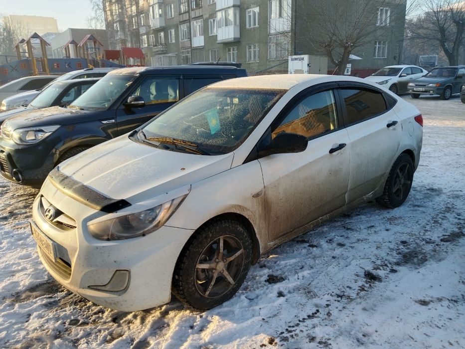 Продам машину хундай