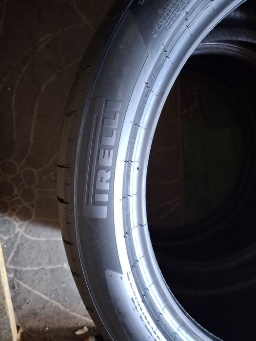 325 35 22 Pirelli PZ5 DOT 2025 vara NOI